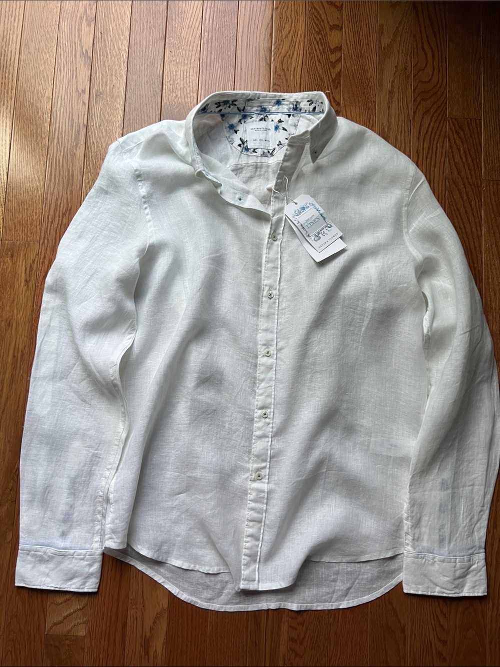 Denim & Flower White Linen Button-Up Shirt with Subtle Floral Trim